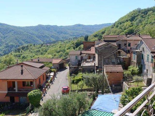Villetta a schiera in vendita a Tresana MS