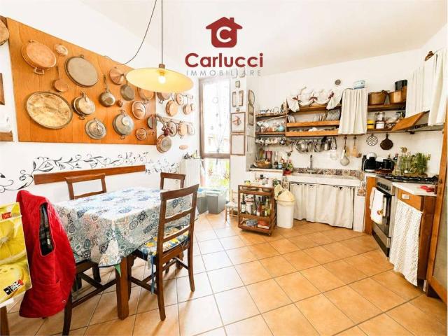 Villetta a schiera in vendita a Uzzano PT