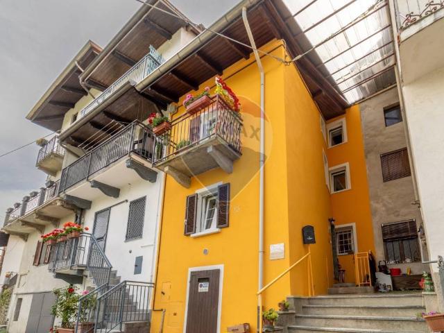 Casa indipendente in vendita a Valle San Nicolao BI