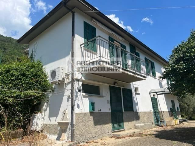 Villetta a schiera in vendita a Varazze SV