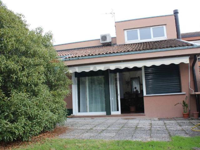 Villetta a schiera in vendita a Varese VA