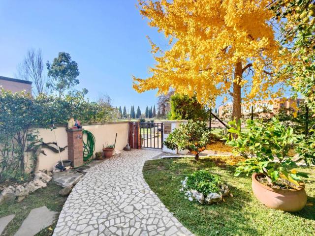 Villetta a schiera in vendita a Vecchiano PI