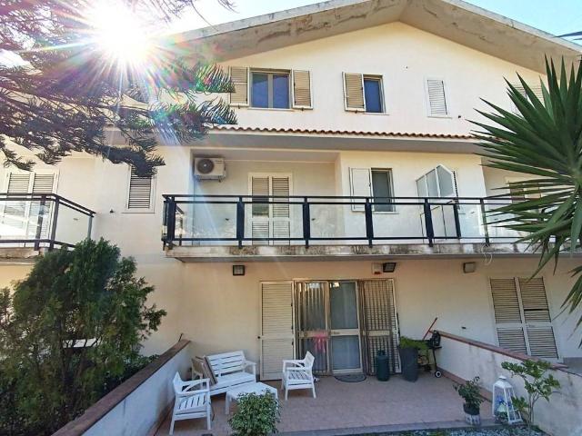 Villetta a schiera in vendita a Venetico ME