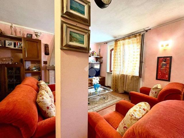 Villetta a schiera in vendita a Vernasca PC