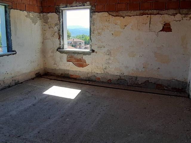 Villetta a schiera in vendita a Vezzano Ligure SP