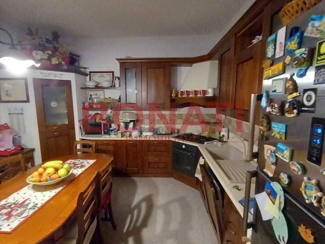 Villetta a schiera in vendita a Vezzano Ligure SP
