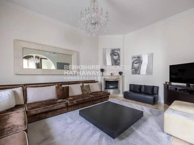 Villa in vendita a Viareggio LU