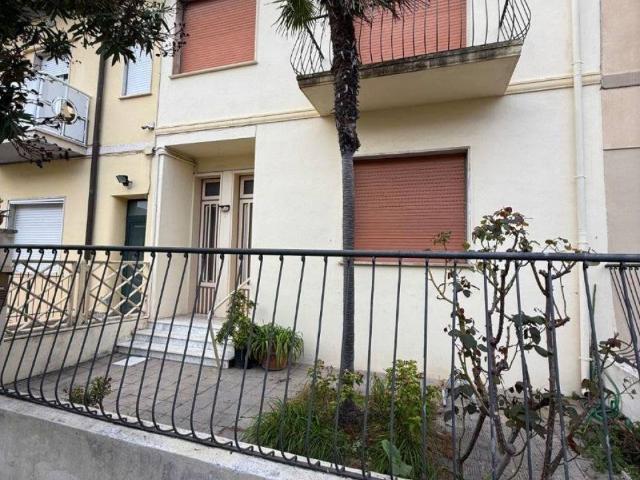 Villetta a schiera in vendita a Viareggio LU