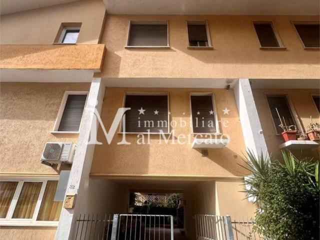 Villetta a schiera in vendita a Viareggio LU