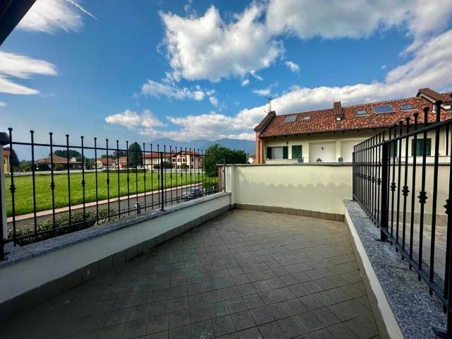Villetta a schiera in vendita a Villanova Canavese TO