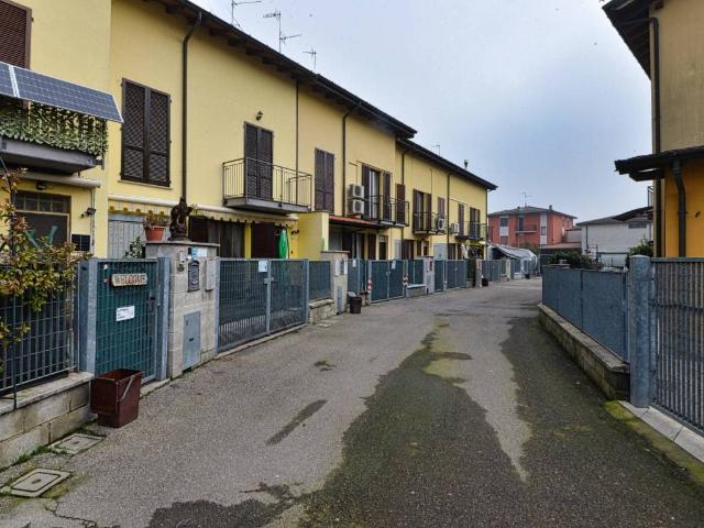 Villetta a schiera in vendita a Villanova del Sillaro LO