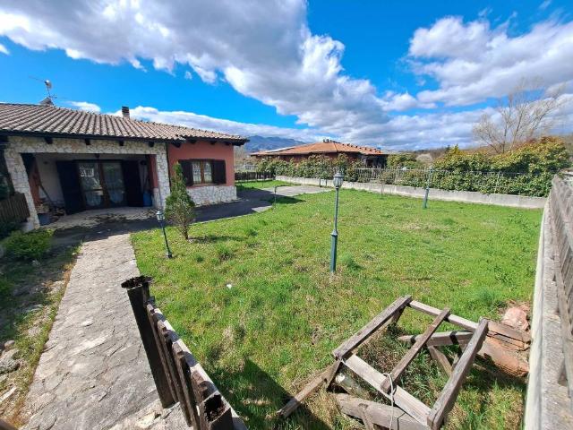 Villetta a schiera in vendita a Vinchiaturo CB