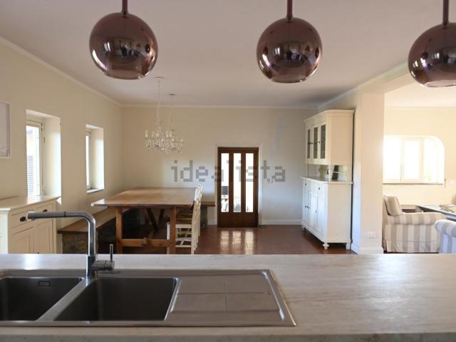 Villetta a schiera in vendita di 400 m² in Via Ilario Porta, 27
