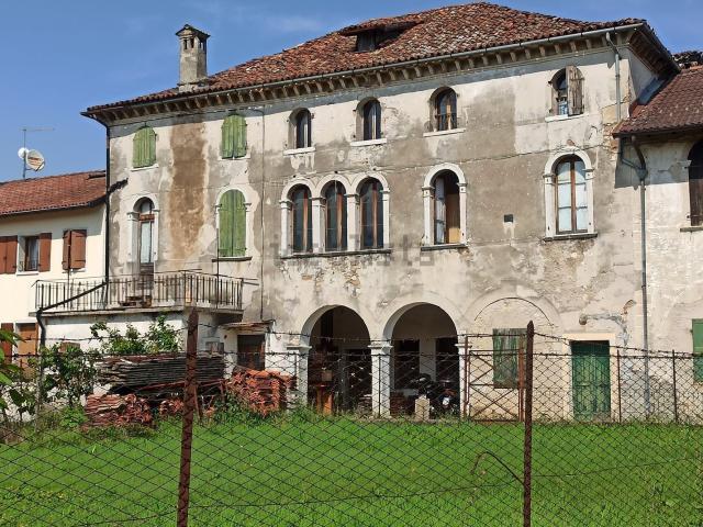 Villetta a schiera in vendita di 400 m² in Via mane