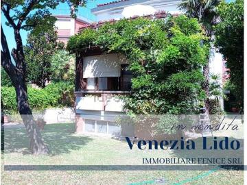 Villetta a schiera in vendita di 400 m² in Via Marcantonio Bragadin