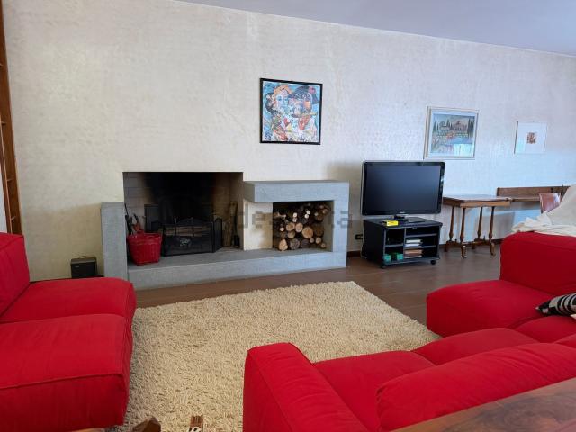 Villetta a schiera in vendita di 410 m²