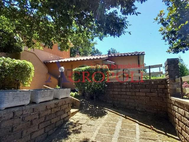 Villetta a schiera in vendita di 44 m² in Via Della Patera