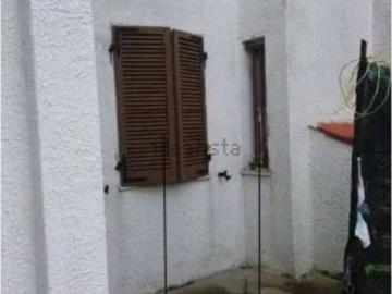 Villetta a schiera in vendita di 48 m² in Viale Raffaello Sanzio, 266