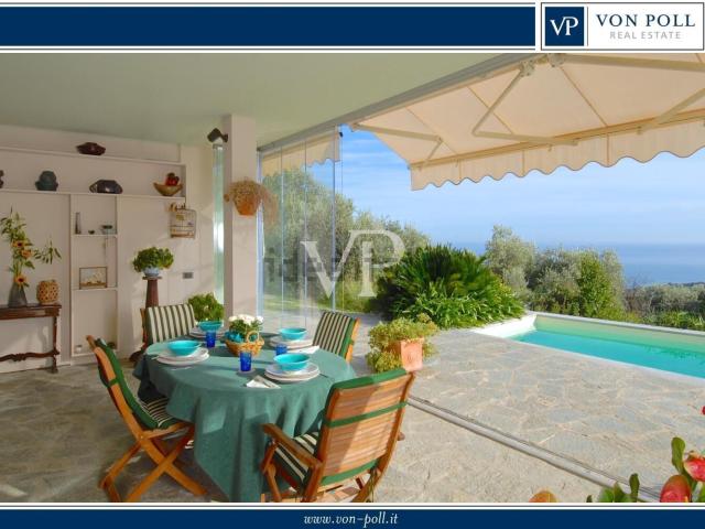 Villetta a schiera in vendita di 509 m² in Via alla Croce, 31