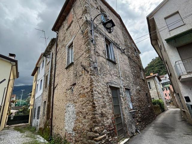 Villetta a schiera in vendita di 50 m² in Via CORNIOLO