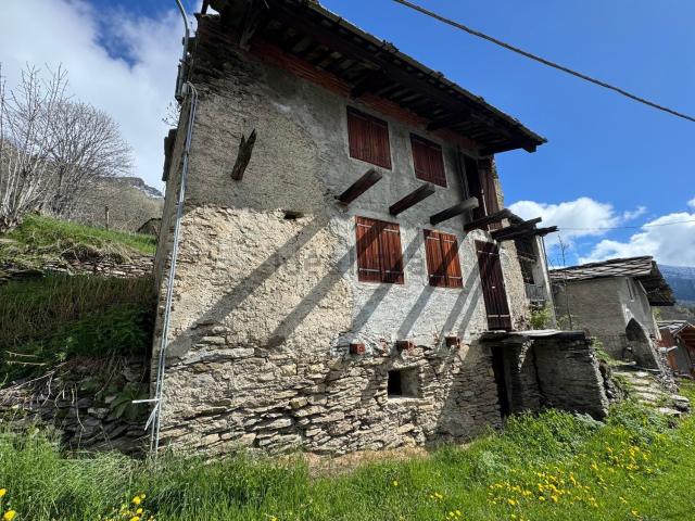 Villetta a schiera in vendita di 55 m² in Frazione Uberto Serre, 32