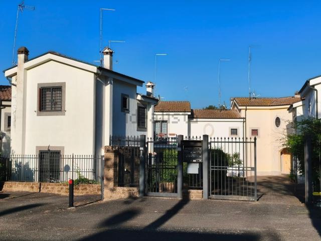 Villetta a schiera in vendita di 55 m² in Località Lidia Belvedere, 35