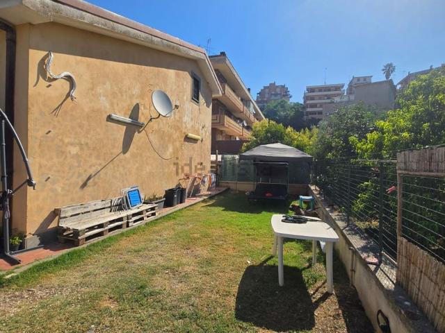 Villetta a schiera in vendita di 55 m² in Via del Risaro, 118