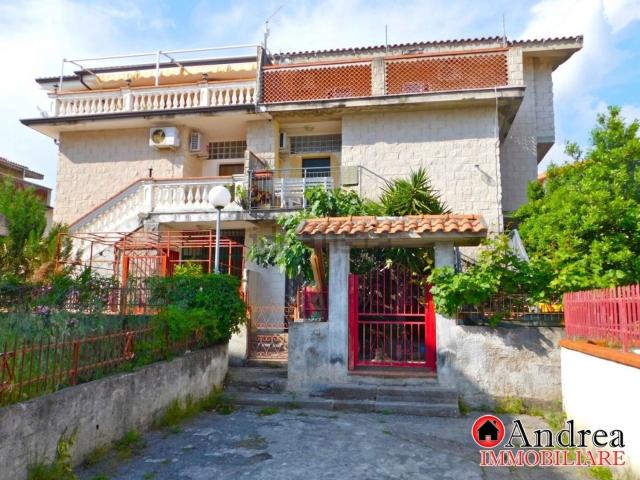 Villetta a schiera in vendita di 55 m² in Via Santa Caterina, 57
