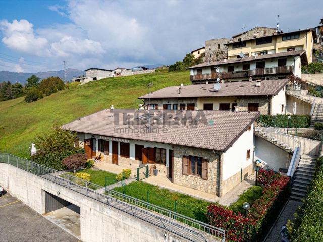 Villetta a schiera in vendita di 63 m² in Via A. Locatelli, 56
