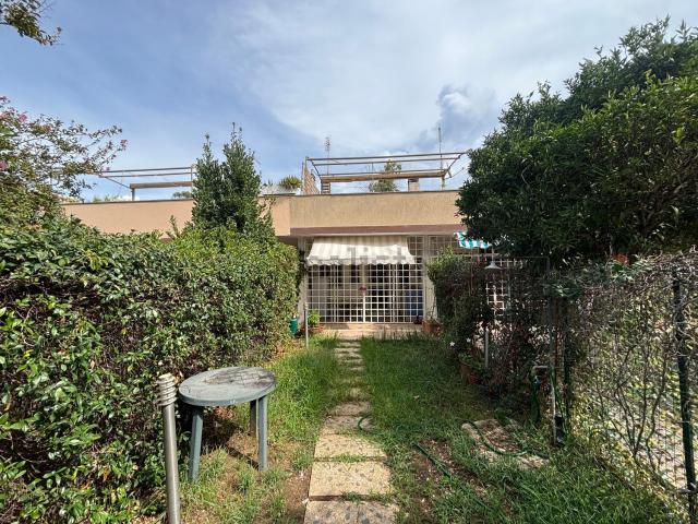 Villetta a schiera in vendita di 60 m² in Lungomare Tor San Lorenzo, 209