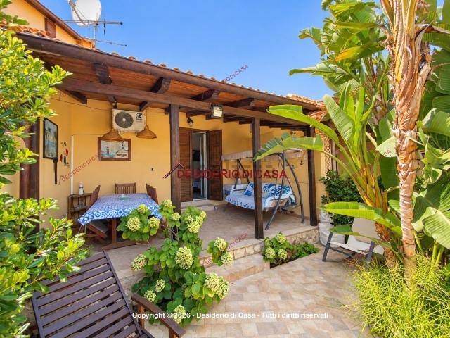 Villetta a schiera in vendita di 60 m² in Via Salina