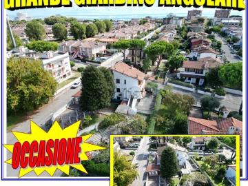 Casa in vendita a Comacchio Ferrara - Giardino