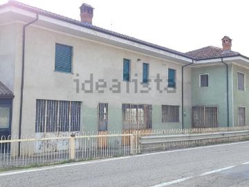 Villetta a schiera in vendita di 623 m² in Via Valle San Lorenzo, 16