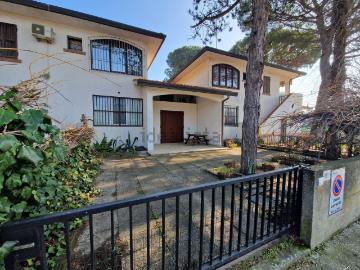 Villetta a schiera in vendita di 65 m² in Viale dei Tigli