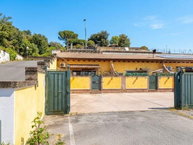 Villetta a schiera in vendita di 68 m² in Via Comunale di San Francesco, 1669