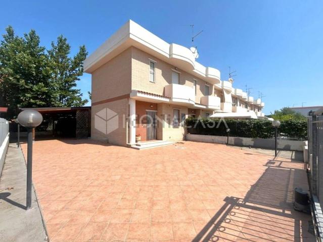 Villetta a schiera in vendita di 70 m² in Via Taranto