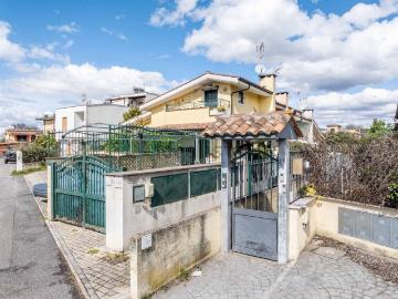 Villetta a schiera in vendita di 70 m² in Via Montottone