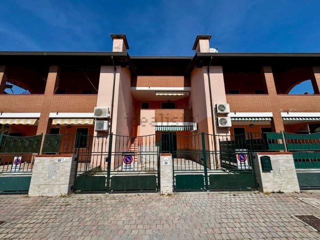 Villetta a schiera in vendita di 70 m² in Viale Valsugana, 60