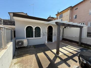 Villetta a schiera in vendita di 71 m²
