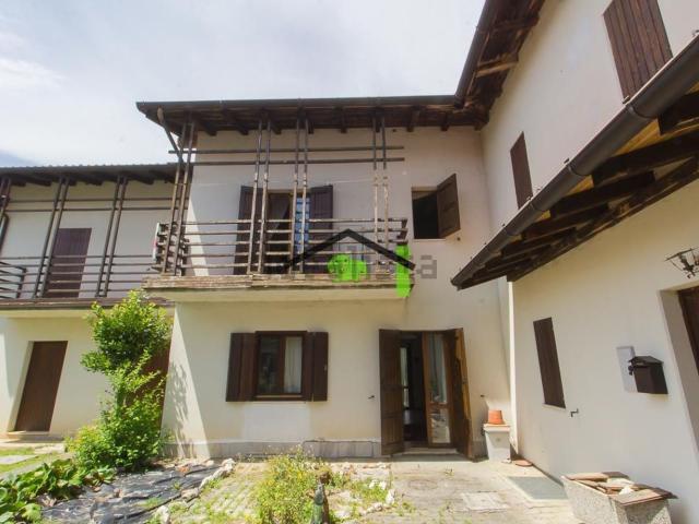 Villetta a schiera in vendita di 72 m² in Località Costa, 25
