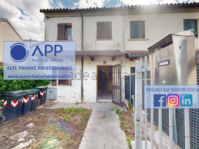 Villetta a schiera in vendita di 72 m² in Via Fornaci, 21
