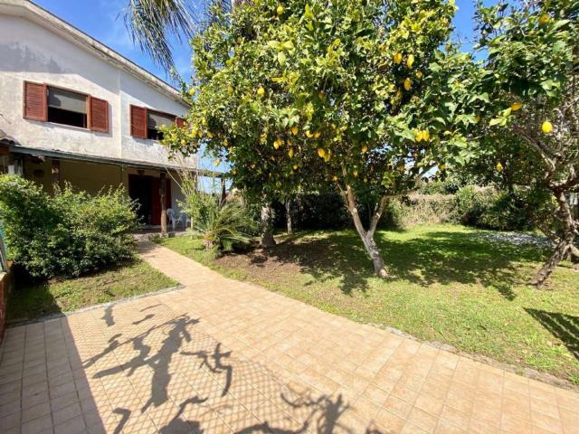 Villetta a schiera in vendita di 72 m² in Via Luigi Piccinato