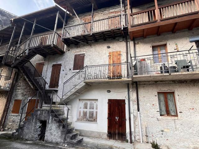 Villetta a schiera in vendita di 72 m² in Via Stret, 48