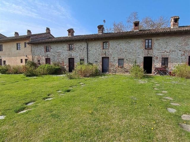 Villetta a schiera in vendita di 77 m²