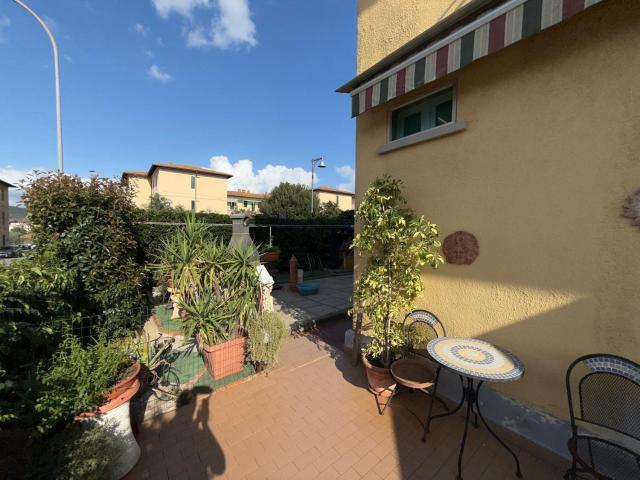 Villetta a schiera in vendita di 74 m² in Via I Maggio, 9