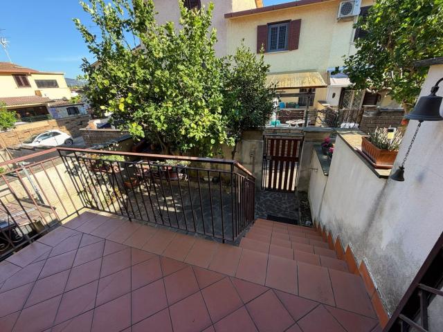 Villetta a schiera in vendita di 75 m² in Via Achille Marini