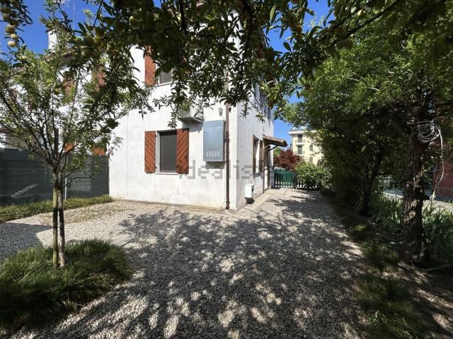 Villetta a schiera in vendita di 75 m² in Via Piave