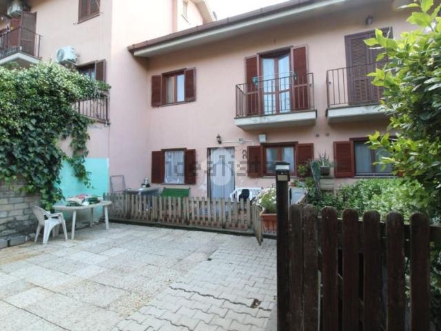 Villetta a schiera in vendita di 75 m² in Viale Giosuè Carducci, 95