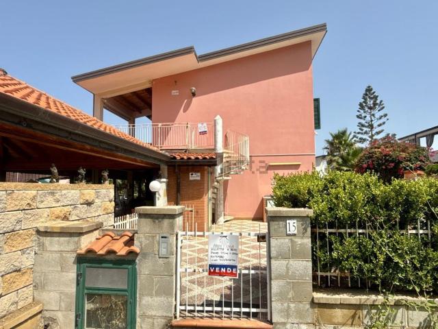 Villetta a schiera in vendita di 78 m² in Via Nociara