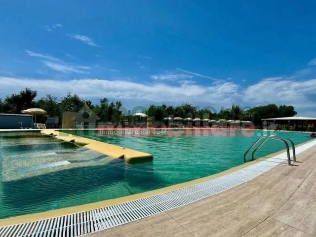 Villetta a schiera in vendita di 78 m² in Viale del Tirreno, 82